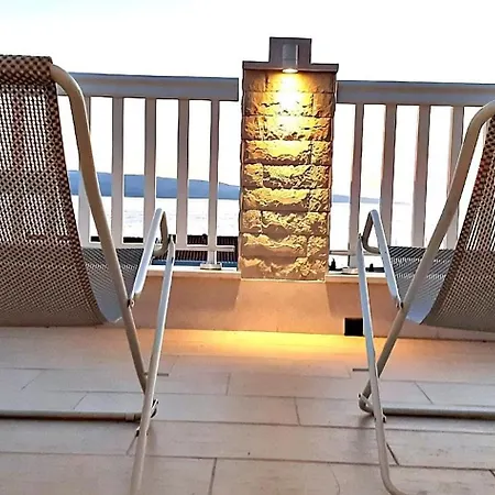 Strandnahe Mit Tollem Ausblick Baska Voda
